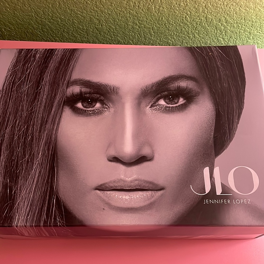 Jennifer Lopez Paz heels